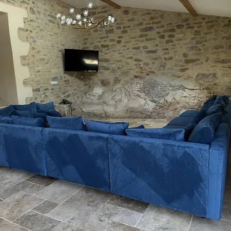 Domaine De Goubert Grande Grange بيت للعطل